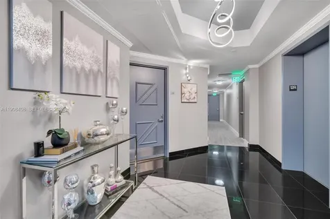 333 Las Olas Way Fort Lauderdale FL 33301