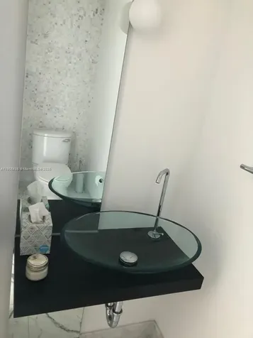 200 Biscayne Boulevard Way Miami FL 33131