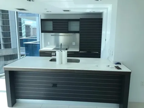 200 Biscayne Boulevard Way Miami FL 33131
