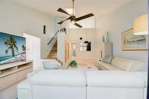 1524 Gabriel Street Hollywood FL 33020
