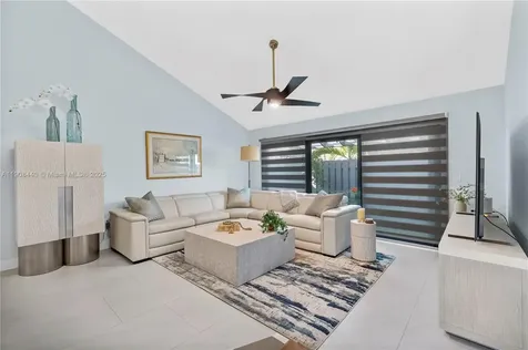 1524 Gabriel Street Hollywood FL 33020