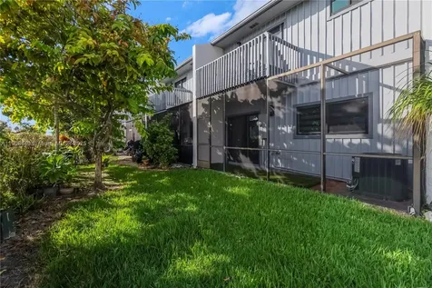 1524 Gabriel Street Hollywood FL 33020