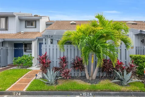 1524 Gabriel Street Hollywood FL 33020