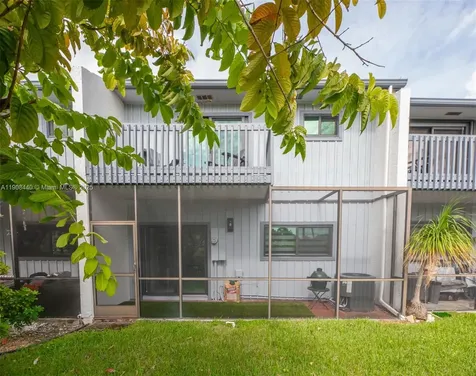 1524 Gabriel Street Hollywood FL 33020