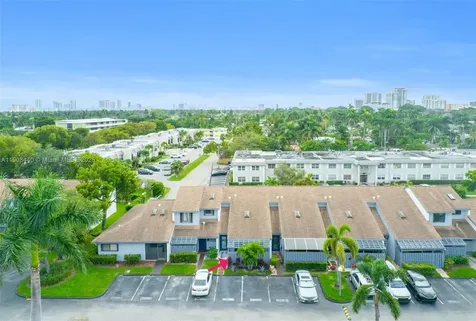 1524 Gabriel Street Hollywood FL 33020