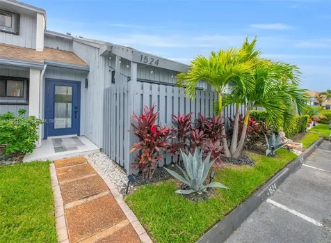 1524 Gabriel Street Hollywood FL 33020