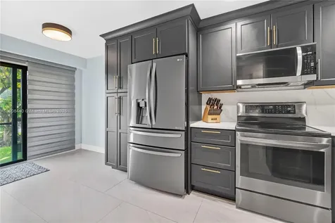 1524 Gabriel Street Hollywood FL 33020