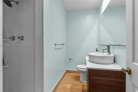1875 Alamanda Drive North Miami FL 33181