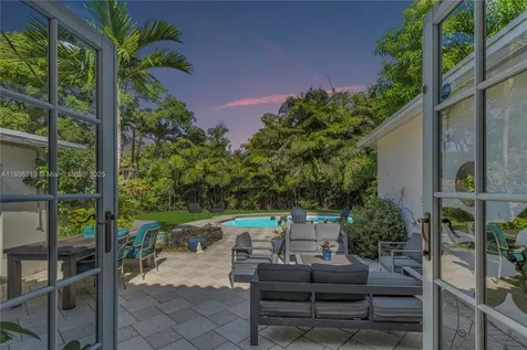 1875 Alamanda Drive North Miami FL 33181
