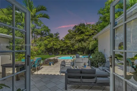 1875 Alamanda Drive North Miami FL 33181