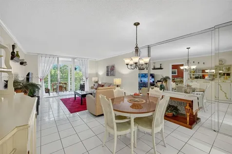 2901 NW 48th Avenue Lauderdale Lakes FL 33313