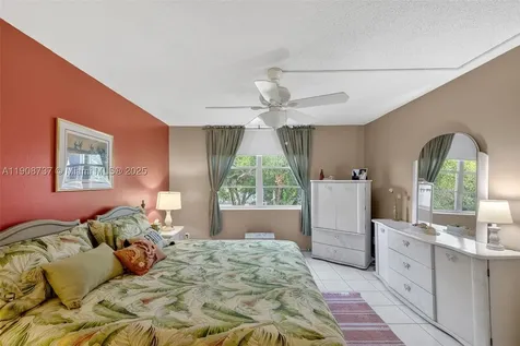 2901 NW 48th Avenue Lauderdale Lakes FL 33313