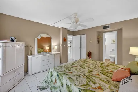 2901 NW 48th Avenue Lauderdale Lakes FL 33313