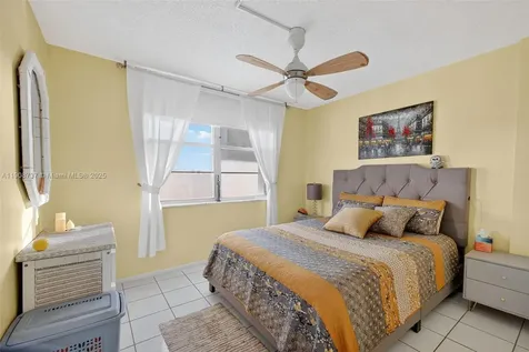 2901 NW 48th Avenue Lauderdale Lakes FL 33313