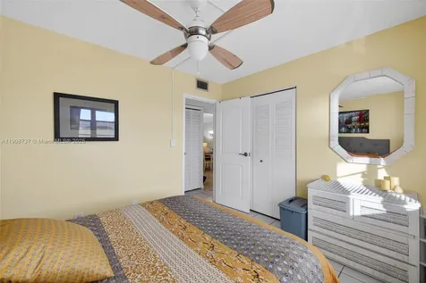 2901 NW 48th Avenue Lauderdale Lakes FL 33313