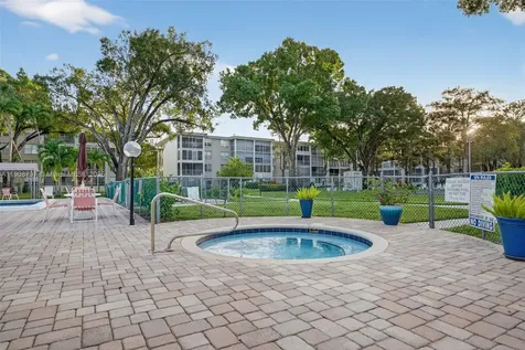 2901 NW 48th Avenue Lauderdale Lakes FL 33313