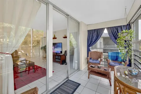 2901 NW 48th Avenue Lauderdale Lakes FL 33313