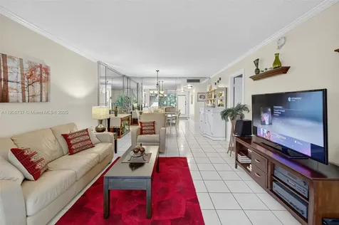 2901 NW 48th Avenue Lauderdale Lakes FL 33313