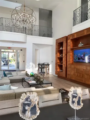 3255 NE 184th Street Aventura FL 33160