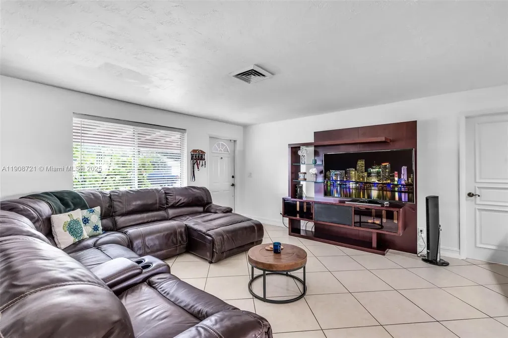 3061 SW 47th Street Fort Lauderdale FL 33312