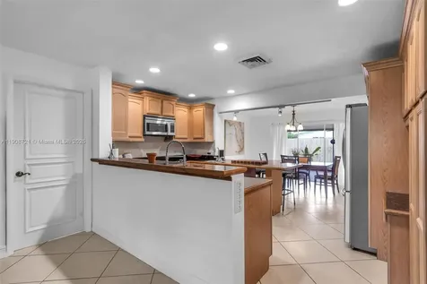 3061 SW 47th Street Fort Lauderdale FL 33312