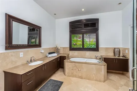 1051 NE 89th Street Miami FL 33138