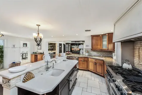 1051 NE 89th Street Miami FL 33138