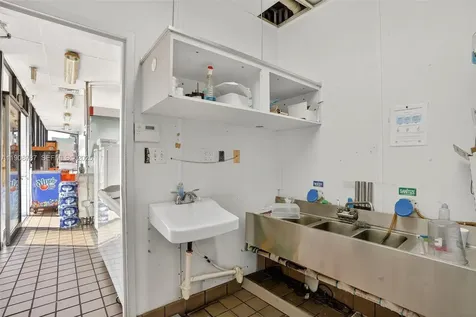 Farm Store Franchise For Sale In Hialeah Gardens Hialeah Gardens FL 33018
