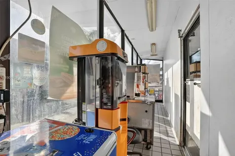 Farm Store Franchise For Sale In Hialeah Gardens Hialeah Gardens FL 33018