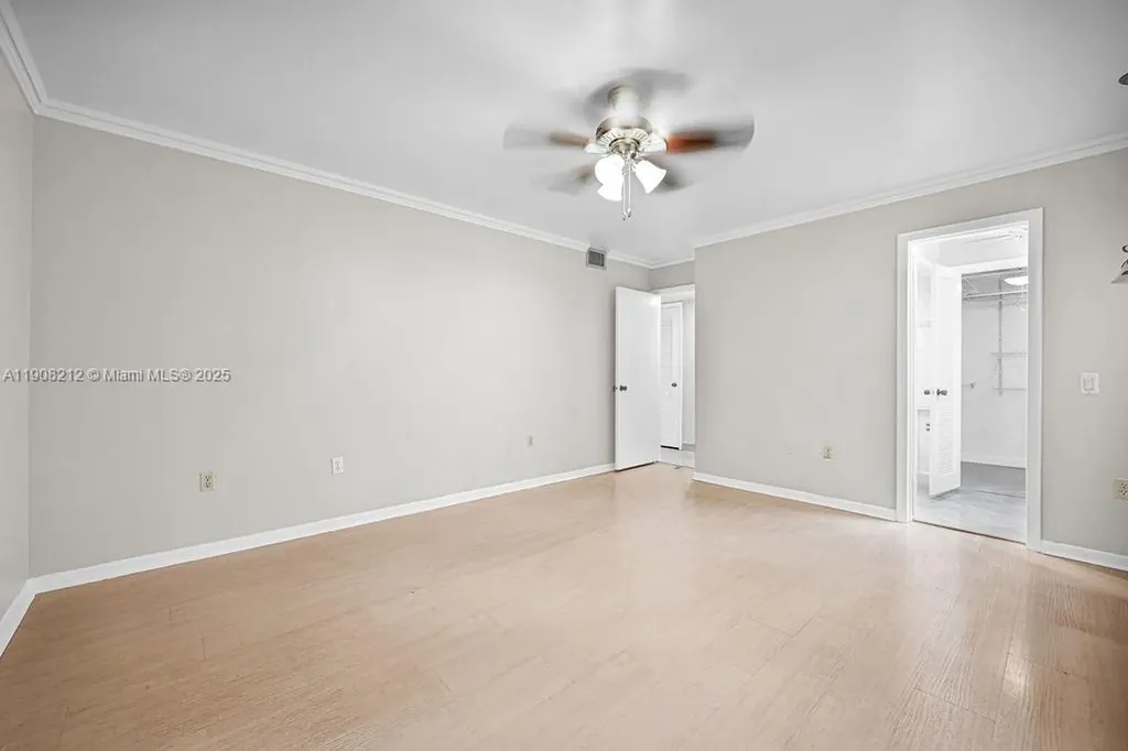 4020 N Hills Drive Hollywood FL 33021