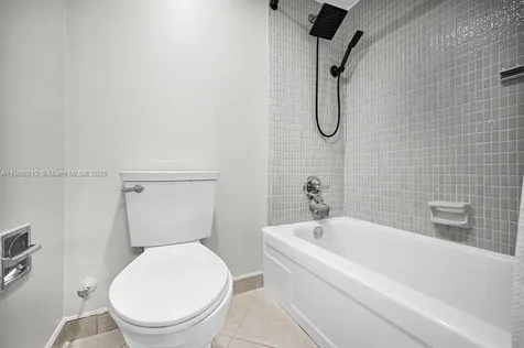 4020 N Hills Drive Hollywood FL 33021