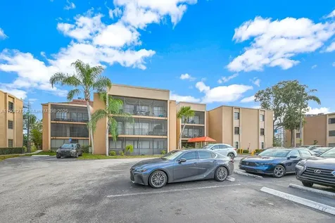 4020 N Hills Drive Hollywood FL 33021