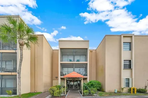 4020 N Hills Drive Hollywood FL 33021