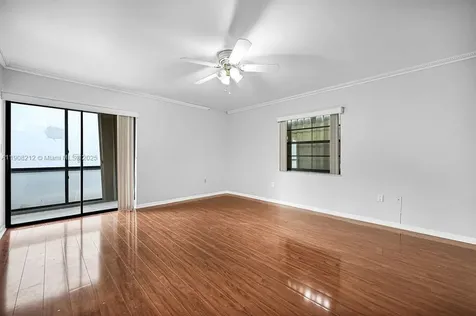 4020 N Hills Drive Hollywood FL 33021