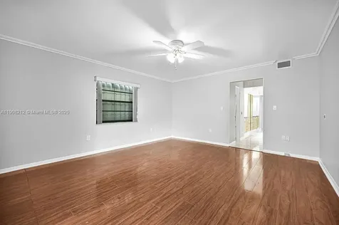 4020 N Hills Drive Hollywood FL 33021