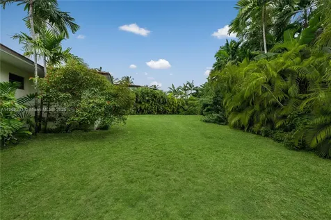 145 Harbour Way Bal Harbour FL 33154
