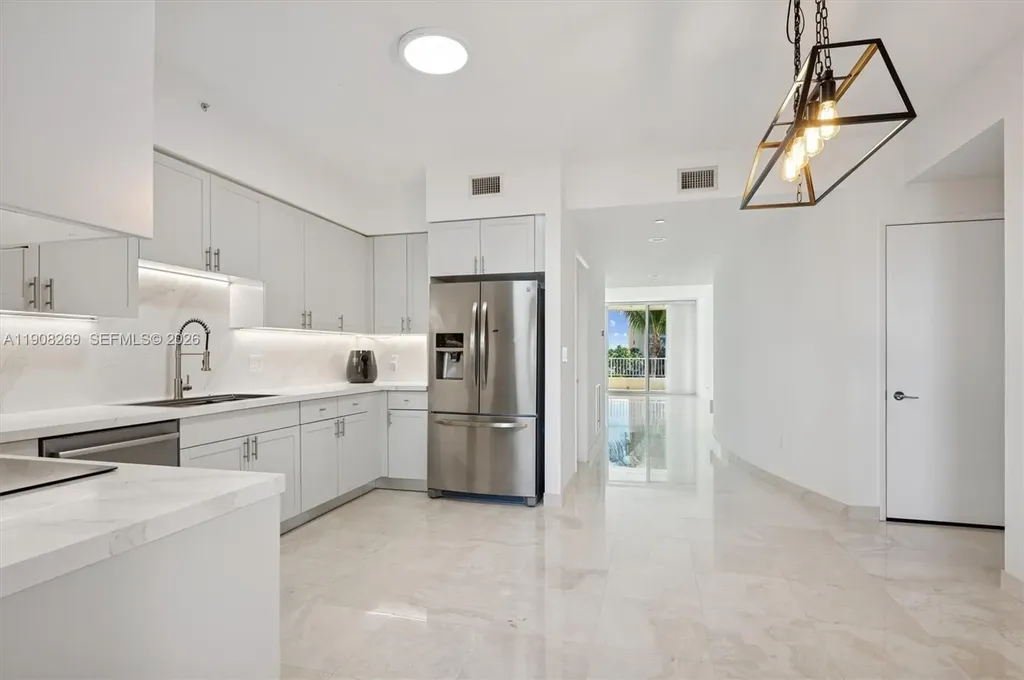 717 Crandon Boulevard Key Biscayne FL 33149