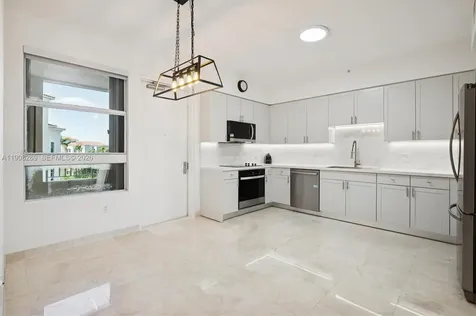 717 Crandon Boulevard Key Biscayne FL 33149