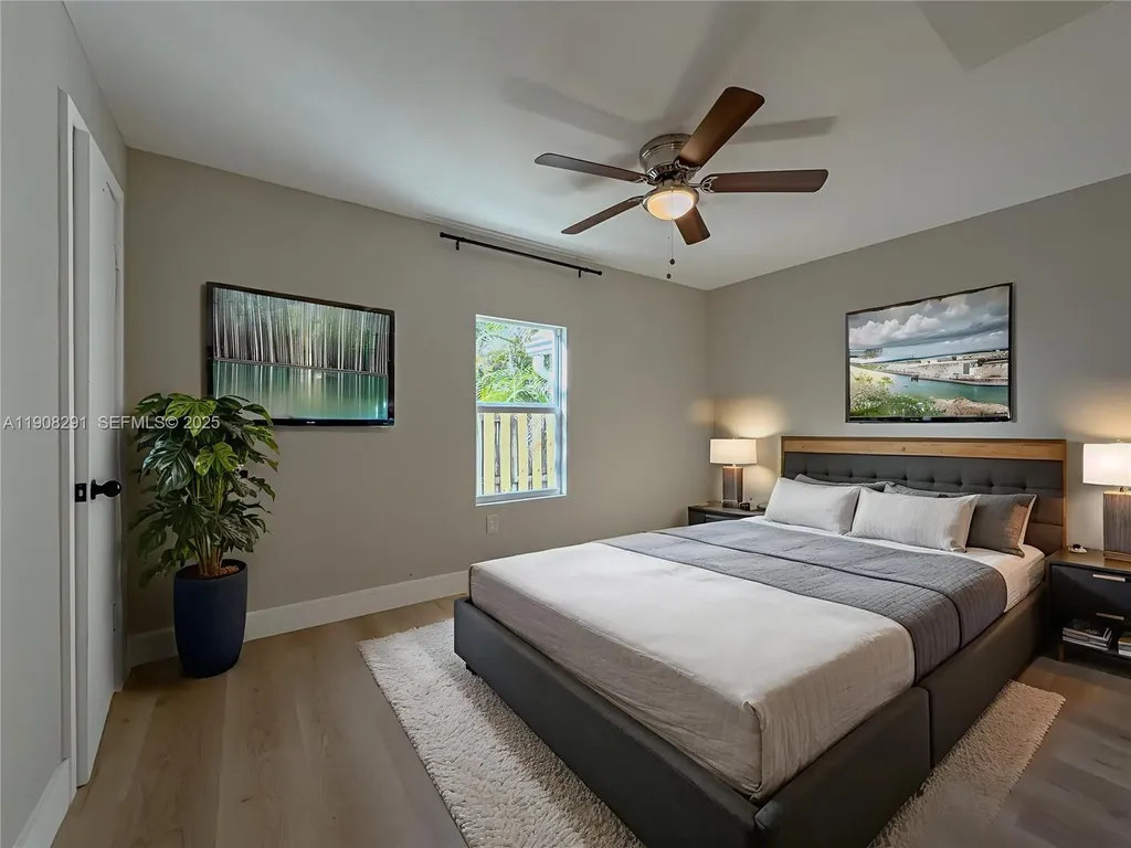 1813 SW 10th Street Fort Lauderdale FL 33312