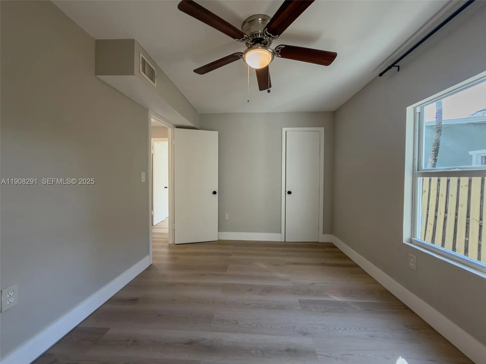 1813 SW 10th Street Fort Lauderdale FL 33312