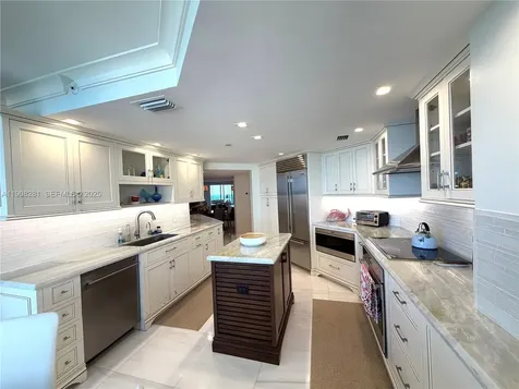 5200 N Ocean Drive Singer Island FL 33404