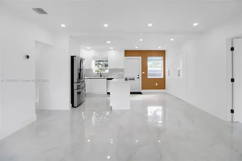 1130 NW 91st Street Miami FL 33150