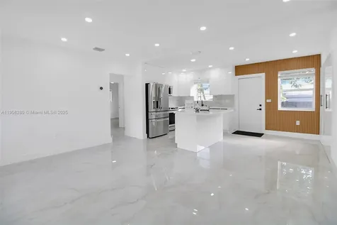 1130 NW 91st Street Miami FL 33150