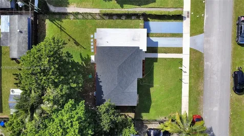 1130 NW 91st Street Miami FL 33150