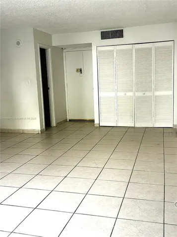 16909 N Bay Road Sunny Isles Beach FL 33160
