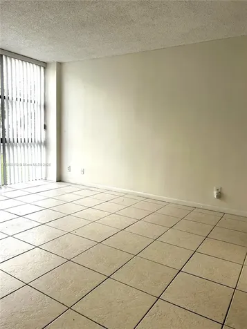 16909 N Bay Road Sunny Isles Beach FL 33160