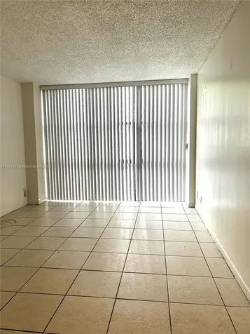 16909 N Bay Road Sunny Isles Beach FL 33160