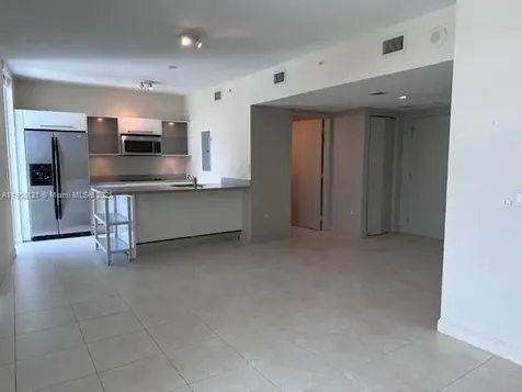 185 SW 7th Street Miami FL 33130