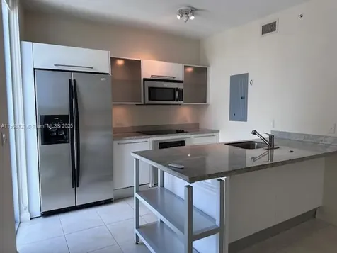 185 SW 7th Street Miami FL 33130