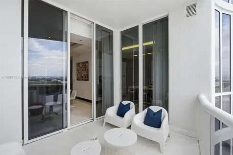 16001 Collins Avenue Sunny Isles Beach FL 33160
